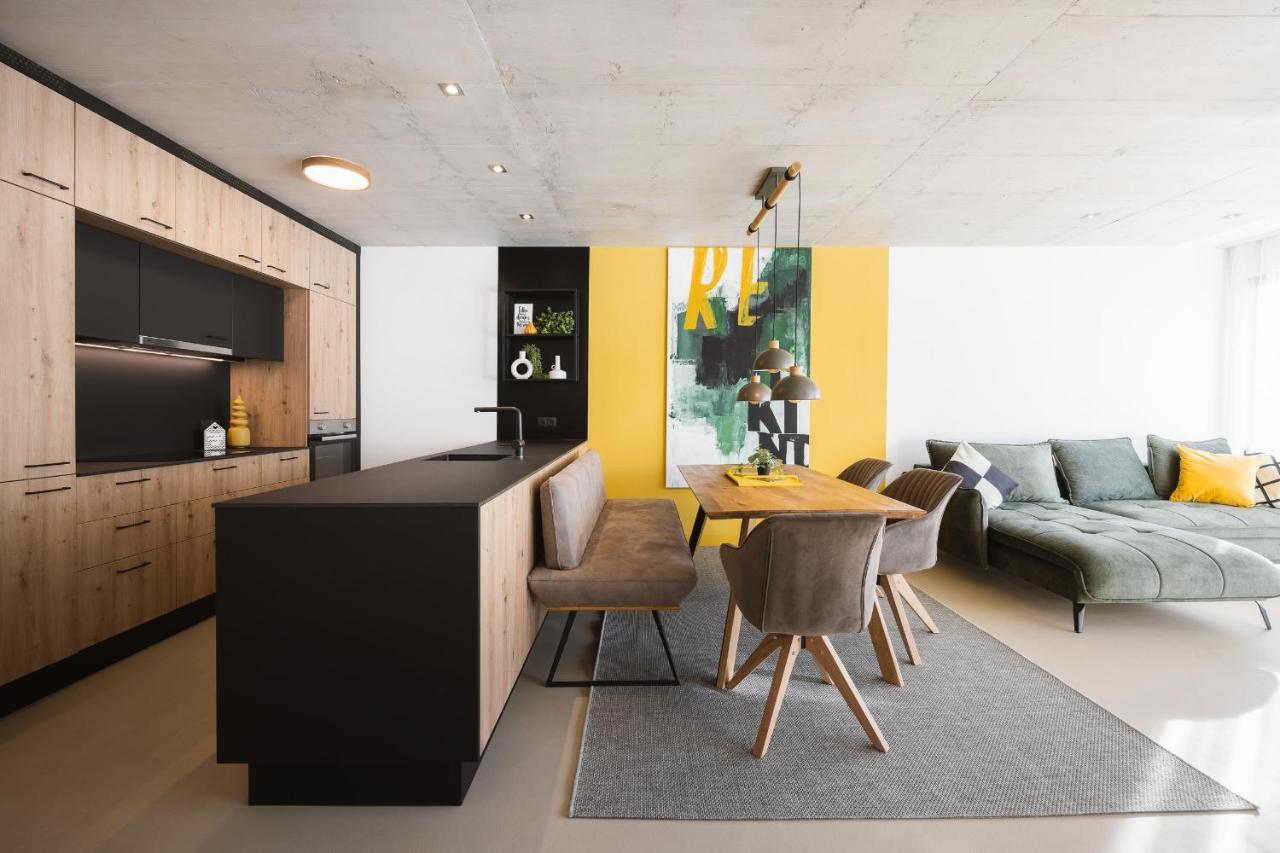 Apart Momente Grins Exterior foto